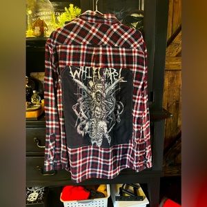 Whitechapel back patch Flannel 🖤